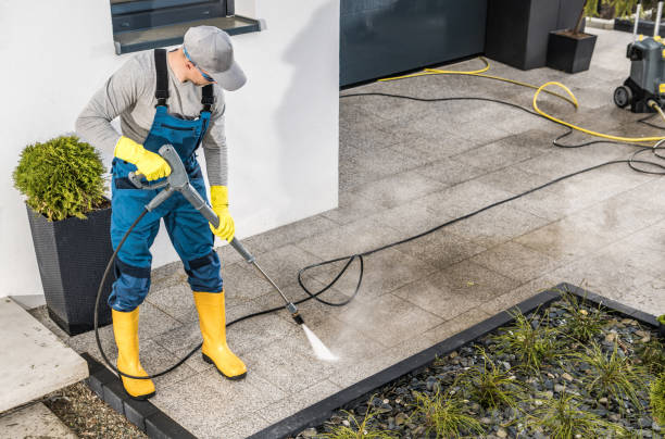 Best Roof Pressure Washing  in Rossmoor, NJ